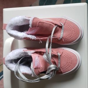 Vans Girls Hightop Pink Size 11 All Weather MTE